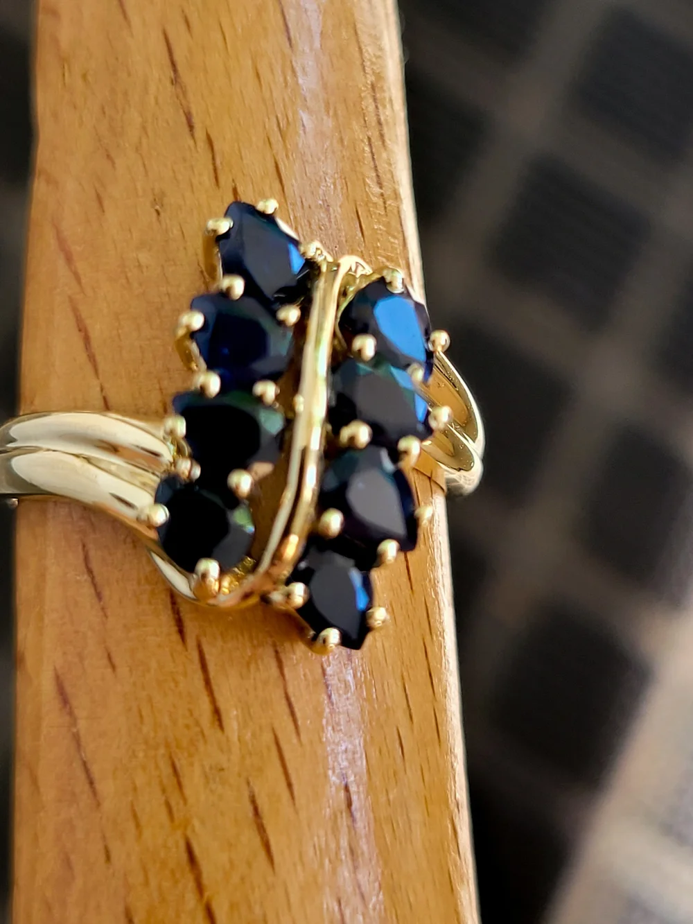 10K Yellow Gold Blue Sapphires Gemstones Ring Size 7 - Solid Gold 👌🎁